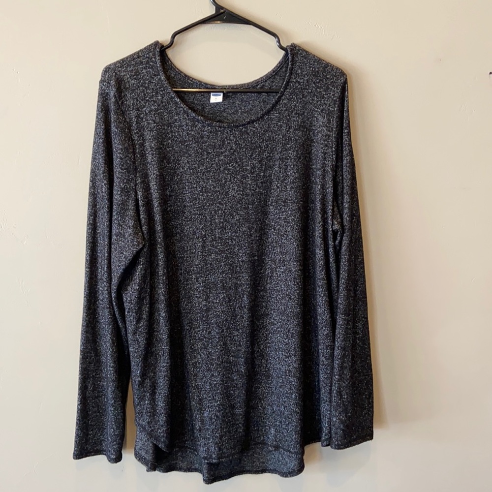 Old Navy long sleeve lightweight sweater